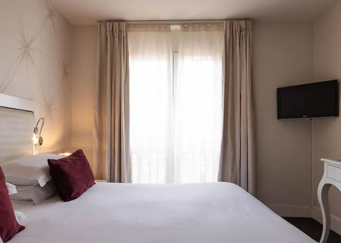 Hotel Renoir